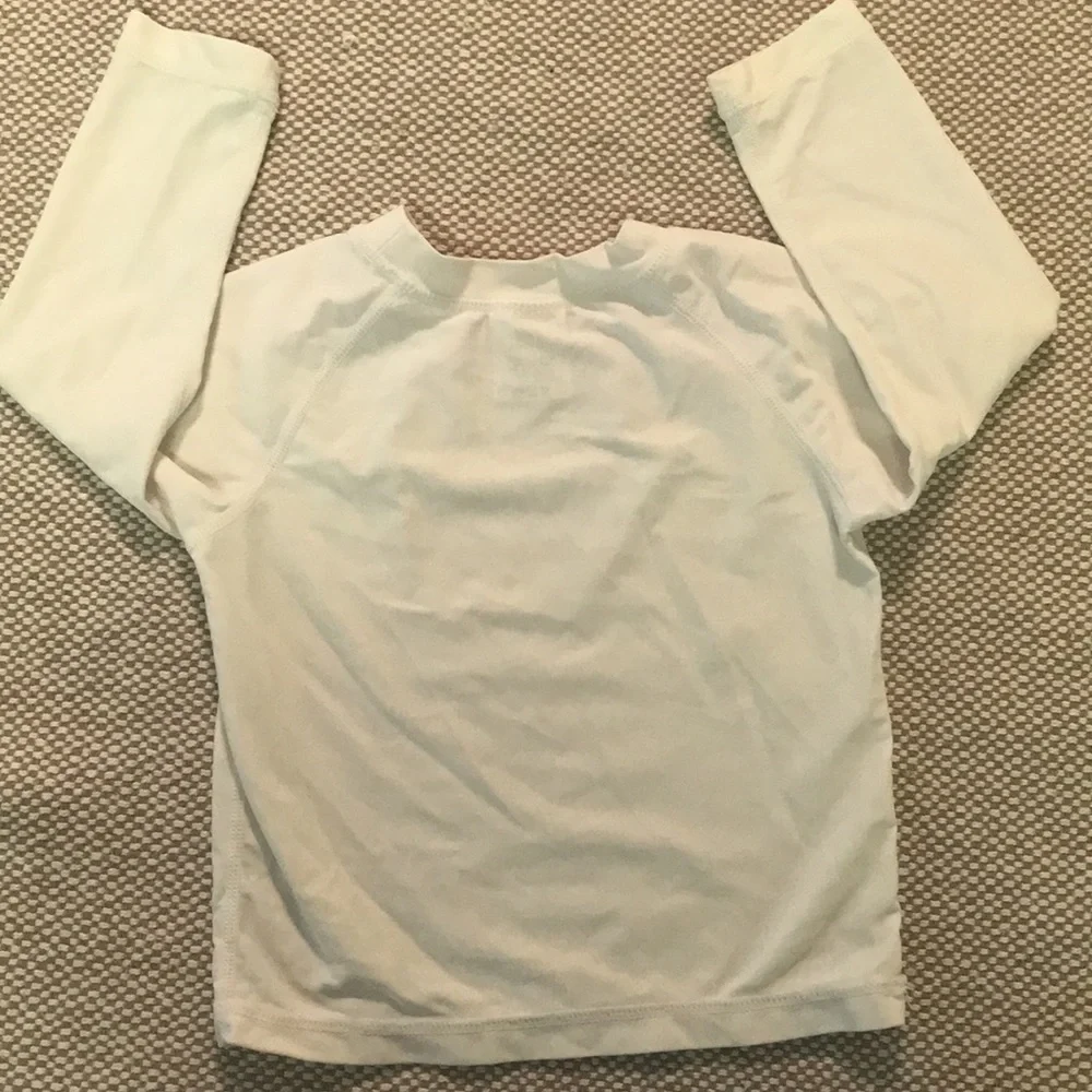 Rashguard - Picture 2 of 2